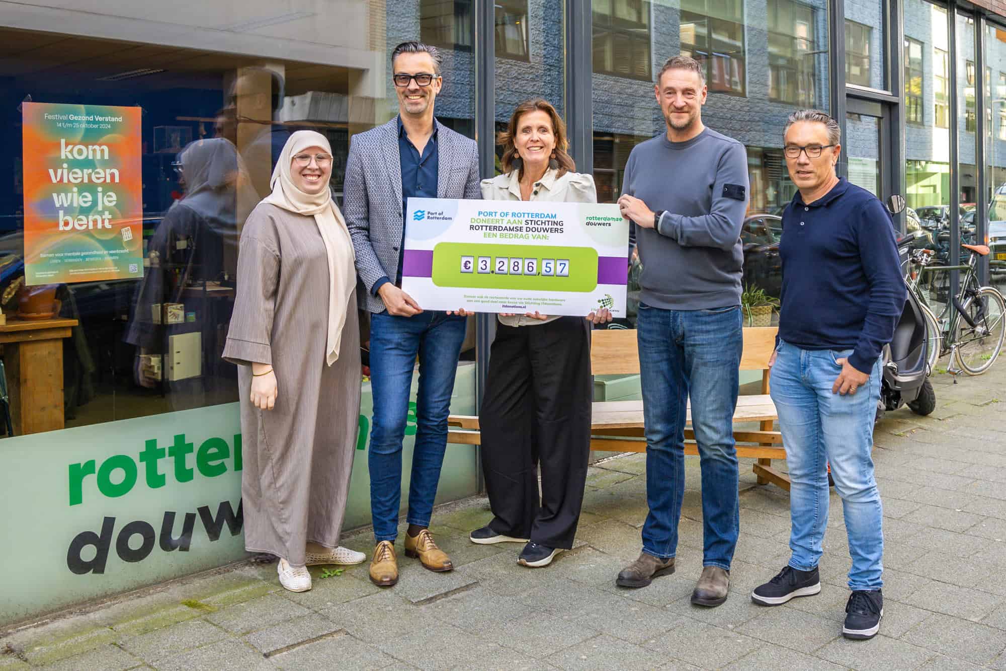 Port of Rotterdam supports Rotterdam youth with the residual value of